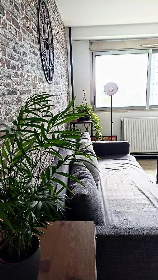 Logement Entier Proche De Lyon Venissieux 0*,